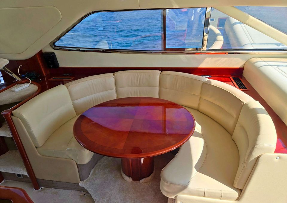 عکس 12 از قایق Princess 60