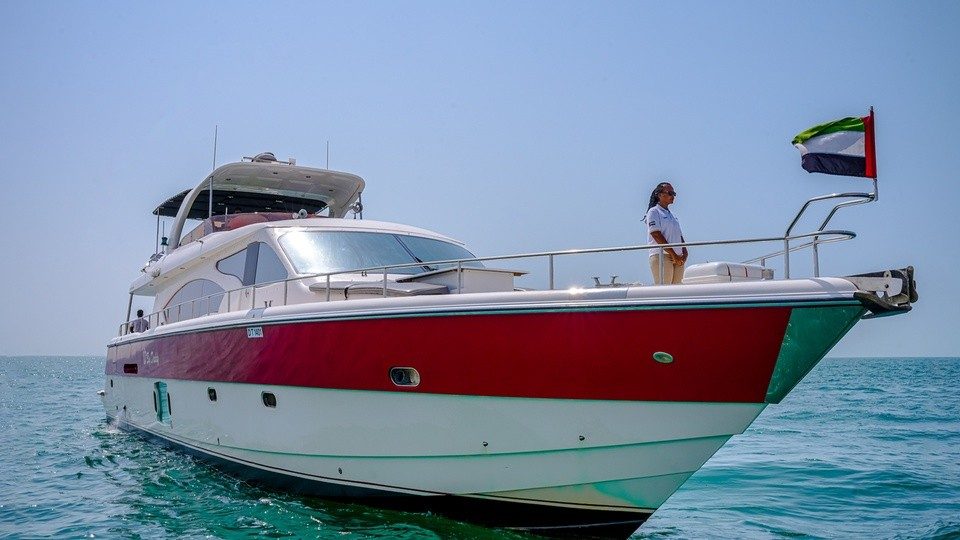 Big Daddy 90 yacht for rent in Dubai