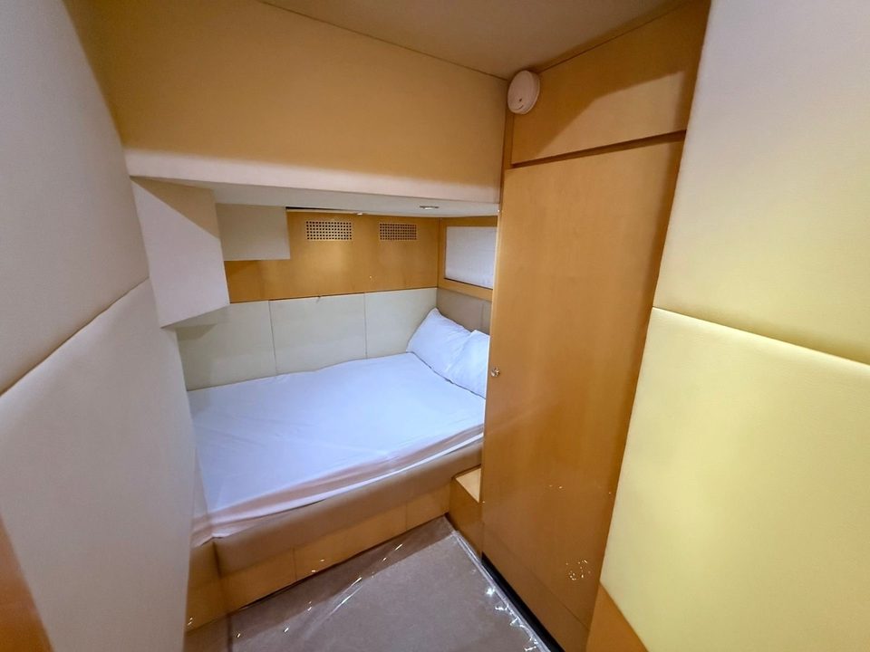 Photo 9 du yacht Premium Emerald 12