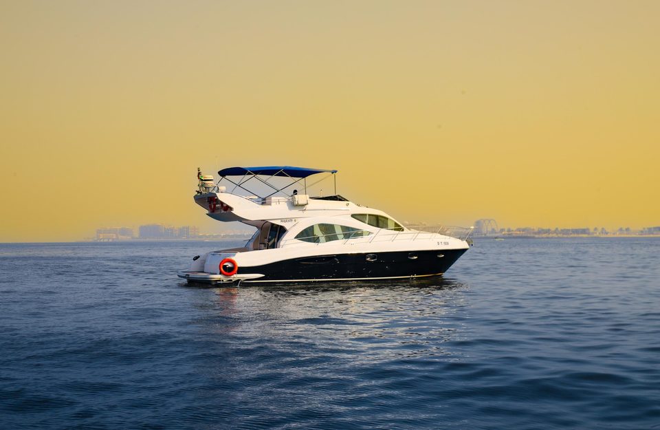 Majesty 44 yacht for rent in Dubai