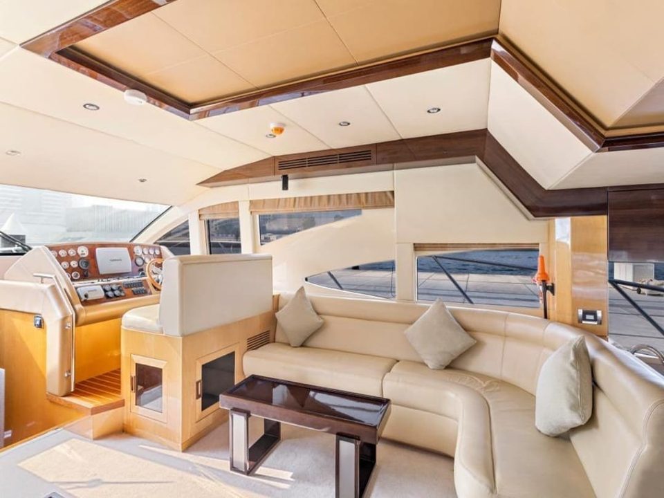 عکس 9 از قایق Flybridge Yacht