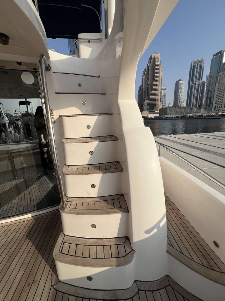 Majesty 66 yacht for rent in Dubai