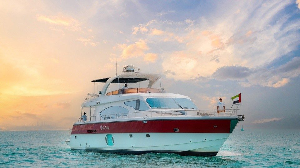 Big Daddy 90 yacht for rent in Dubai