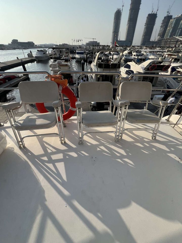 Photo 10 du yacht Majesty 66