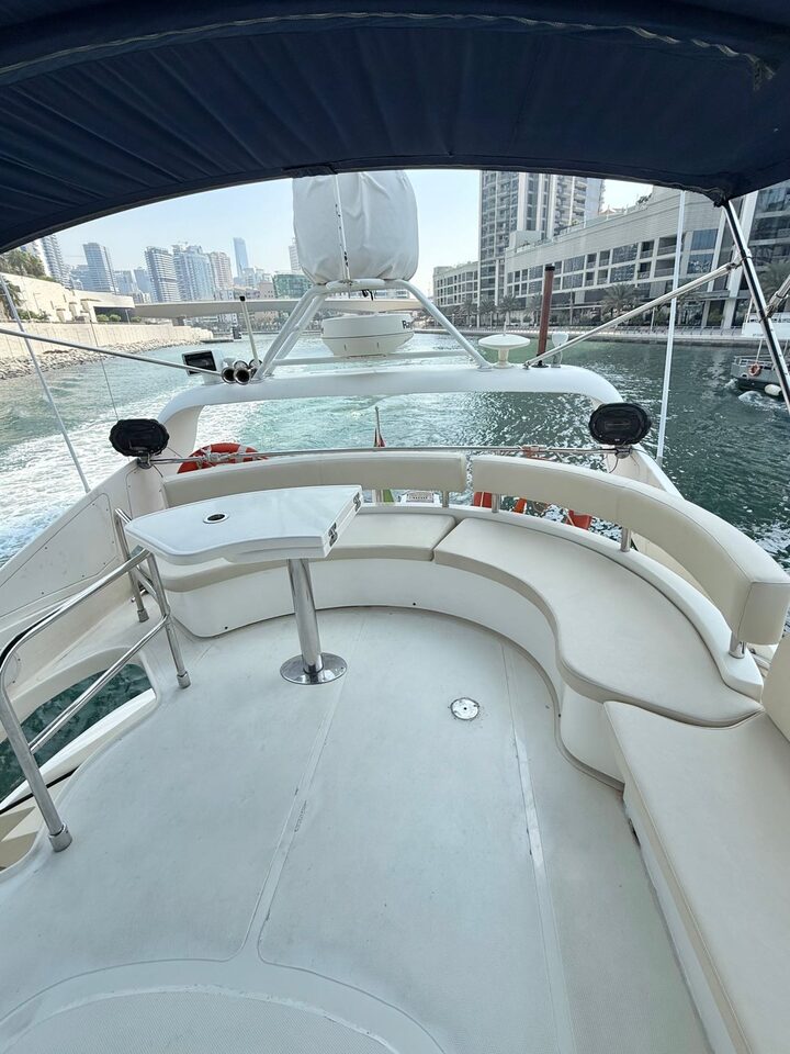 Luxury 64 yacht photo 18