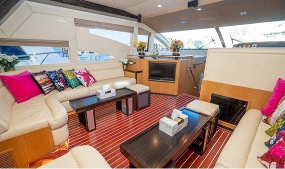 Majesty 56 yacht for rent in Dubai