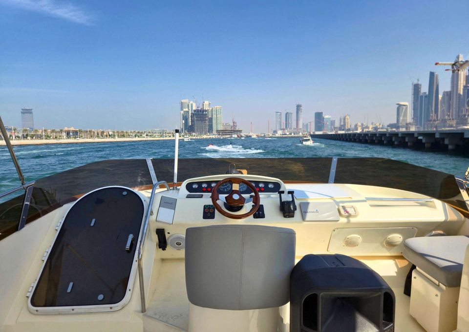 Princess 60 yacht for rent in Dubai