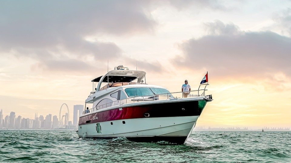 Big Daddy 90 yacht for rent in Dubai